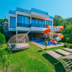 V090 kodlu Villamız